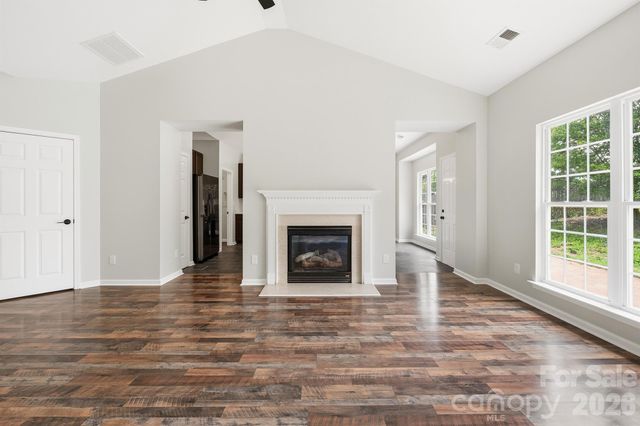 13409 Planters Walk Drive, Charlotte, NC 28278
