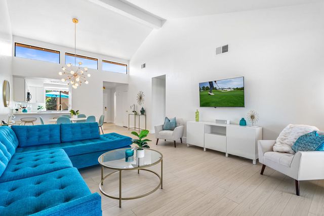 332 S Sierra Madre, Palm Desert, CA 92260