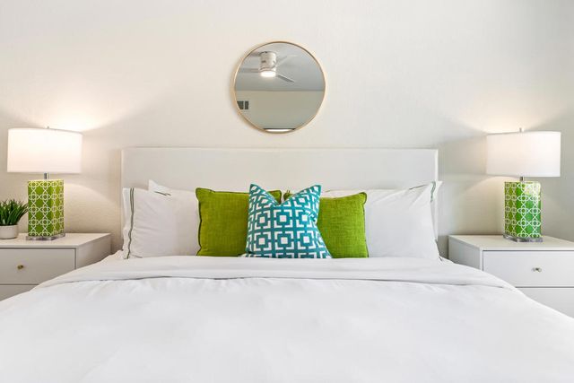 332 S Sierra Madre, Palm Desert, CA 92260