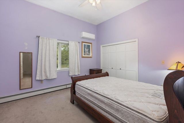 8 Homestead Drive, Raymond, NH 03077