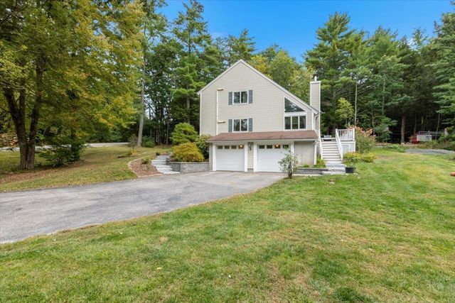 8 Homestead Drive, Raymond, NH 03077