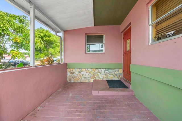 1408 W Broome Street, Lantana, FL 33462