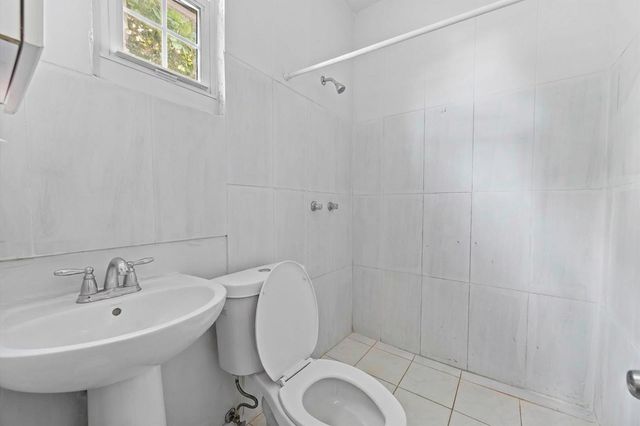 1408 W Broome Street, Lantana, FL 33462
