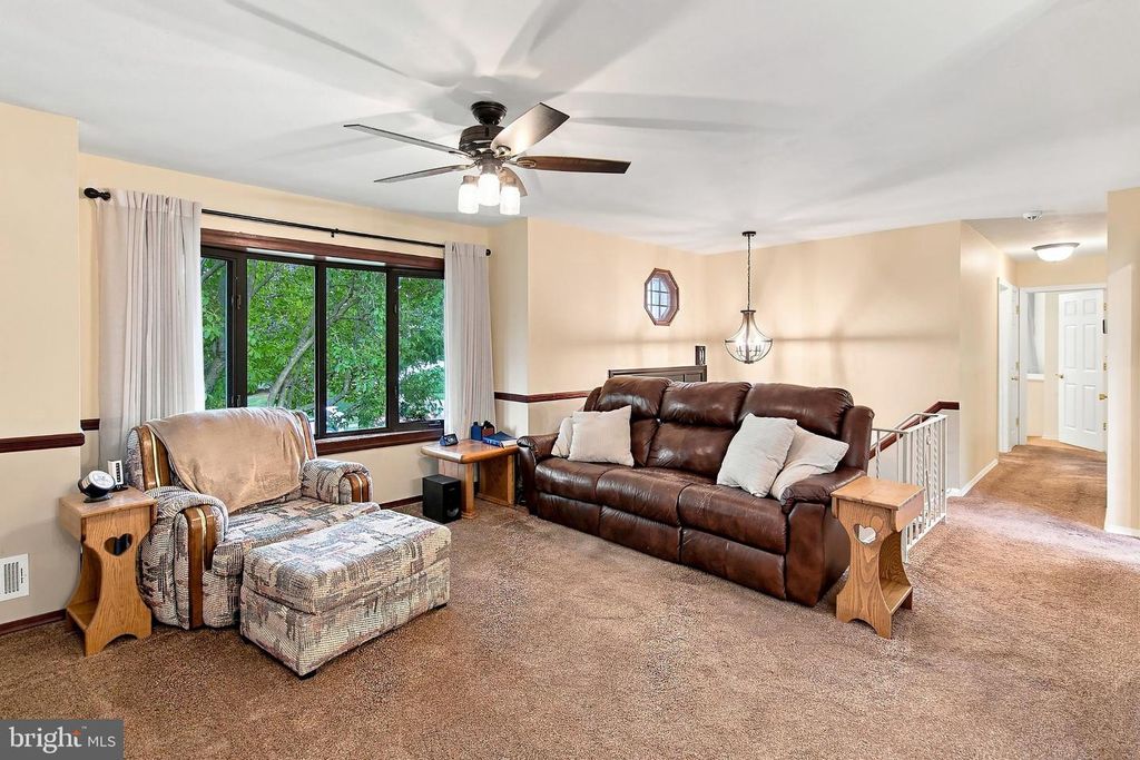 13 GARY DR, HAMILTON, NJ 08690 — photo 4