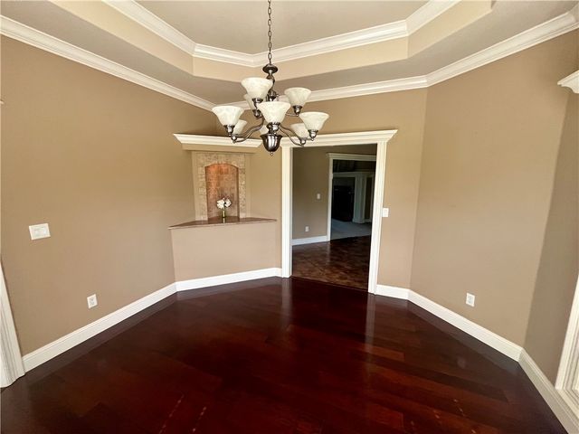 14600 S Mountain Road, Lowell, AR 72745