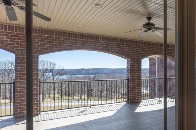 14600 S Mountain Road, Lowell, AR 72745