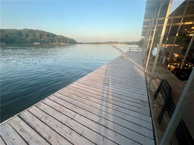 14600 S Mountain Road, Lowell, AR 72745