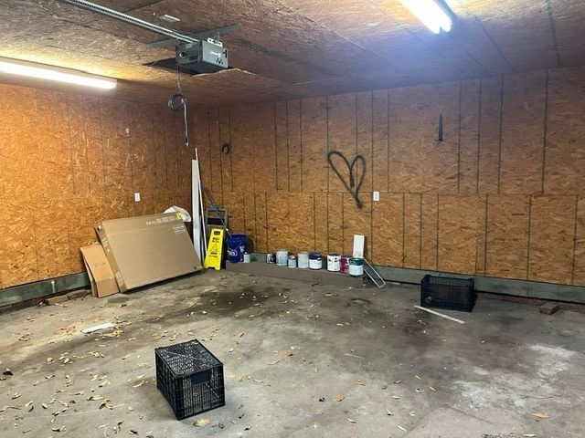 413 E Meredith Street, Marshall, TX 75670