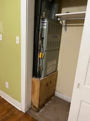 413 E Meredith Street, Marshall, TX 75670