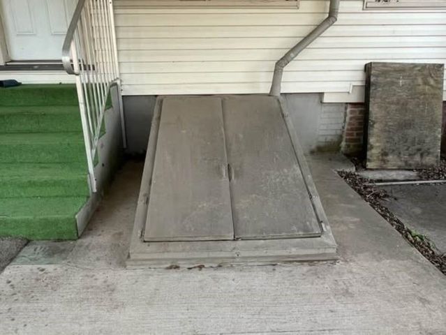 413 E Meredith Street, Marshall, TX 75670