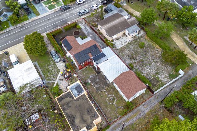 508 S B Street, Lake Worth Beach, FL 33460