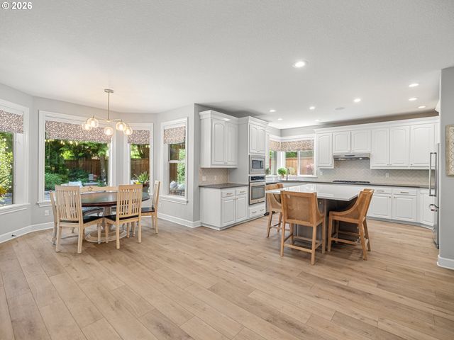 1088 DOLLAR St, West Linn, OR 97068