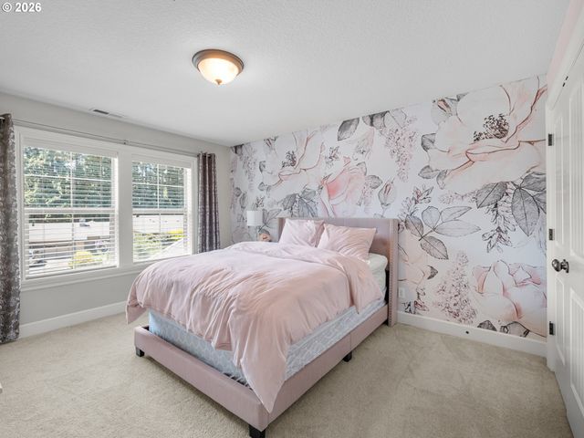 1088 DOLLAR St, West Linn, OR 97068