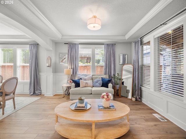1088 DOLLAR St, West Linn, OR 97068