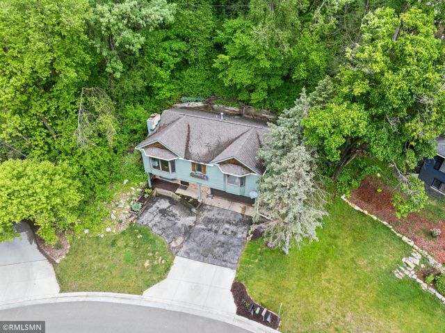 1717 11th Avenue NE, Rochester, MN 55906