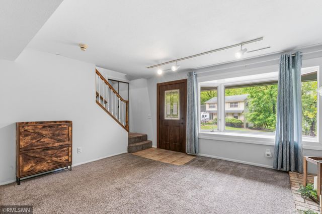 1717 11th Avenue NE, Rochester, MN 55906