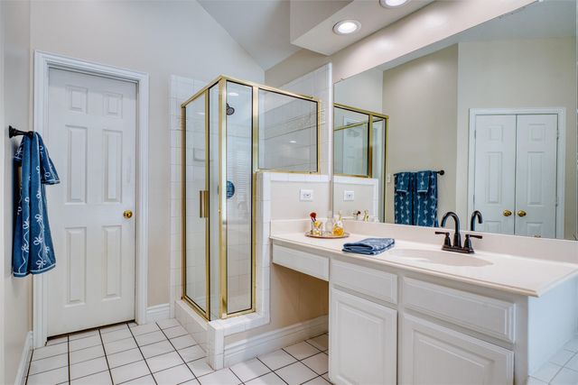 2007 Hunter Place Court, Arlington, TX 76006