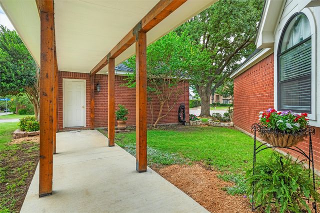 2007 Hunter Place Court, Arlington, TX 76006