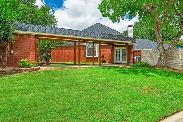 2007 Hunter Place Court, Arlington, TX 76006