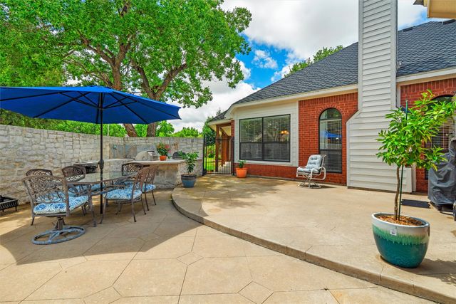 2007 Hunter Place Court, Arlington, TX 76006