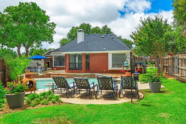2007 Hunter Place Court, Arlington, TX 76006