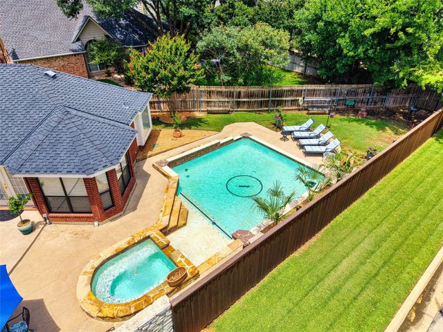 2007 Hunter Place Court, Arlington, TX 76006