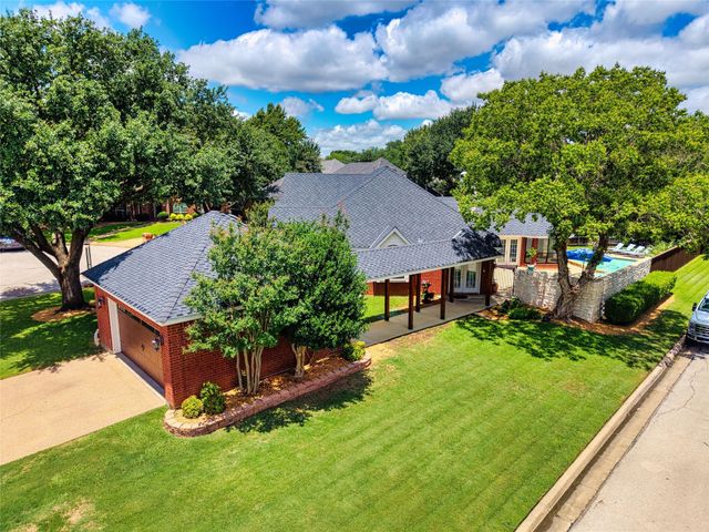 2007 Hunter Place Court, Arlington, TX 76006