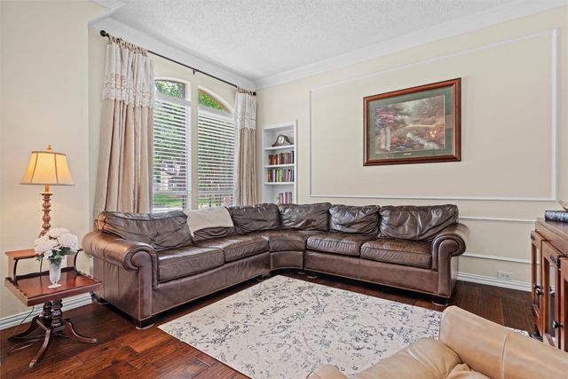 2007 Hunter Place Court, Arlington, TX 76006