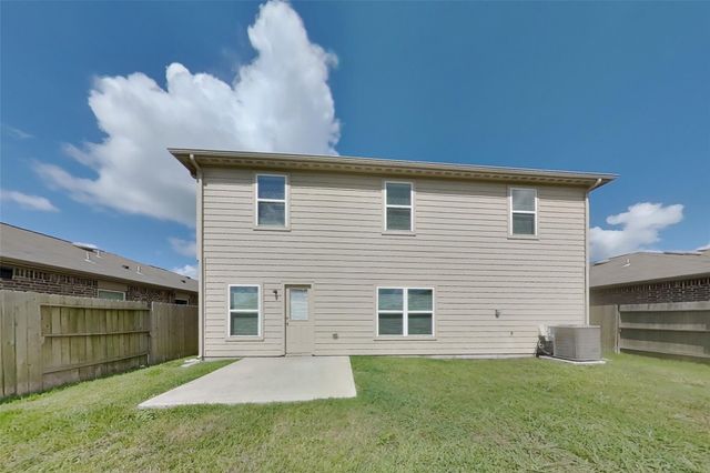 520 Red Dusk Paint Drive, La Marque, TX 77568