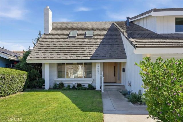 19552 Helena Circle, Huntington Beach, CA 92646