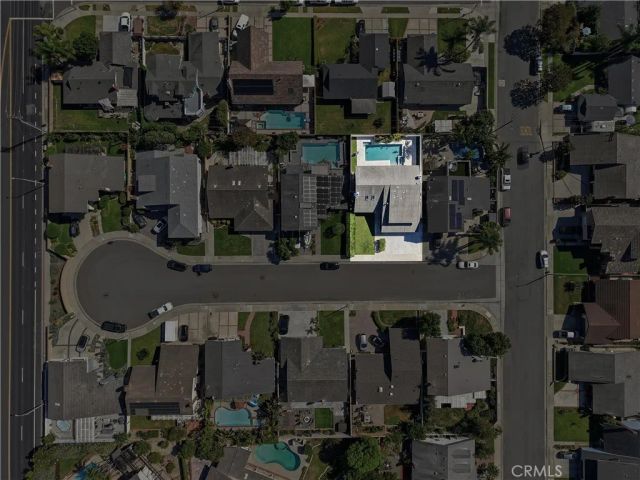 19552 Helena Circle, Huntington Beach, CA 92646