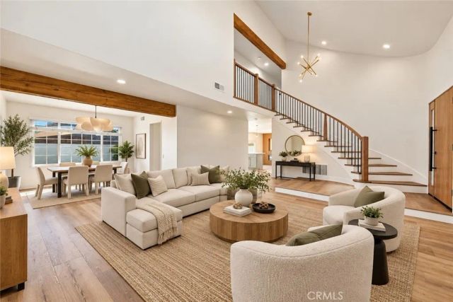 19552 Helena Circle, Huntington Beach, CA 92646