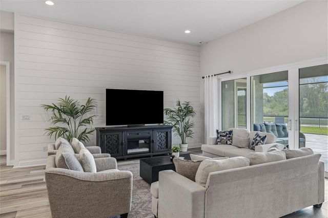 5254 WOLF CREEK DRIVE, Apollo Beach, FL 33572