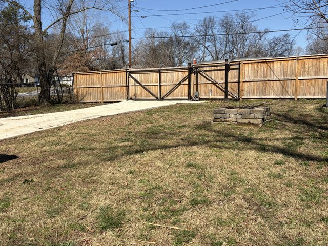 353 Tusculum Rd, Nashville, TN 37211