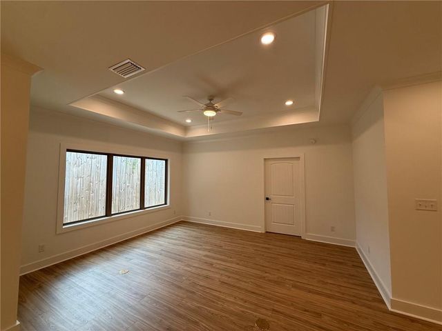 2282 Snowden Place W, Mobile, AL 36609
