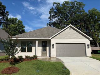 2282 Snowden Place W, Mobile, AL 36609