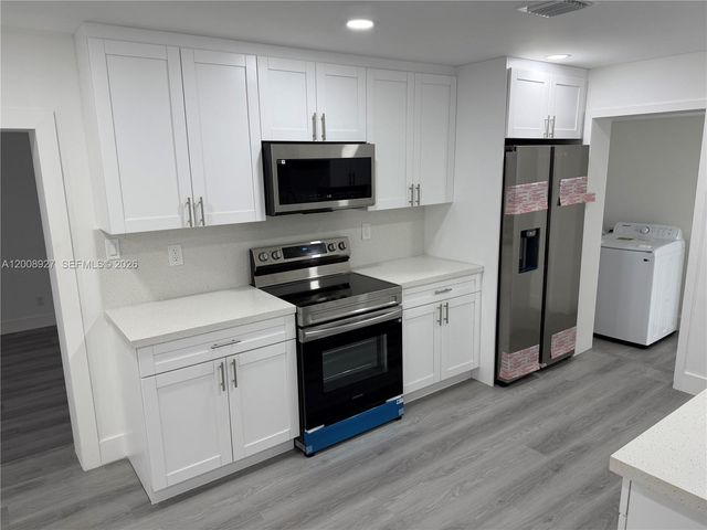 13885 NW 5th Avenue, North Miami, FL 33168