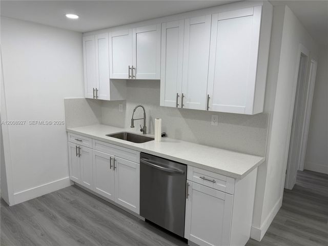 13885 NW 5th Avenue, North Miami, FL 33168