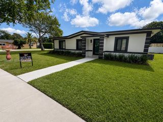 13885 NW 5th Avenue, North Miami, FL 33168