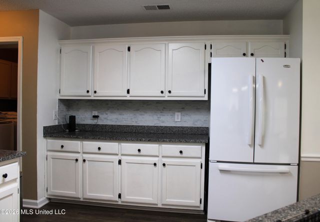 5676 Southbend Lane, Olive Branch, MS 38654