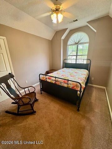 5676 Southbend Lane, Olive Branch, MS 38654