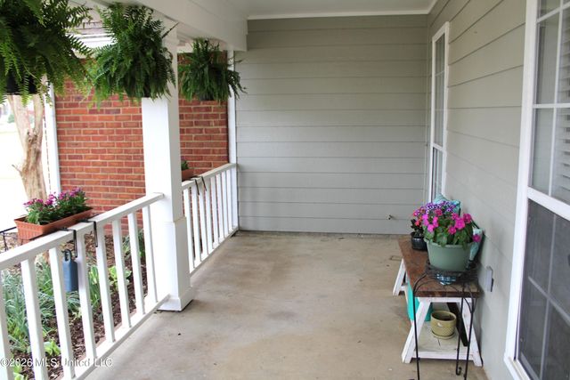 5676 Southbend Lane, Olive Branch, MS 38654