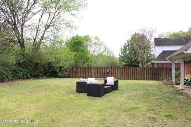 5676 Southbend Lane, Olive Branch, MS 38654