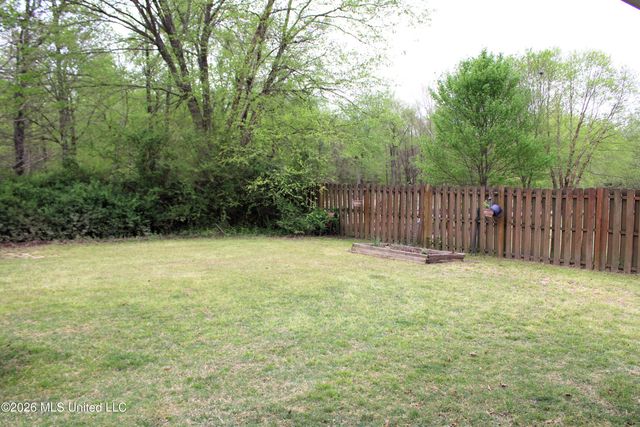 5676 Southbend Lane, Olive Branch, MS 38654