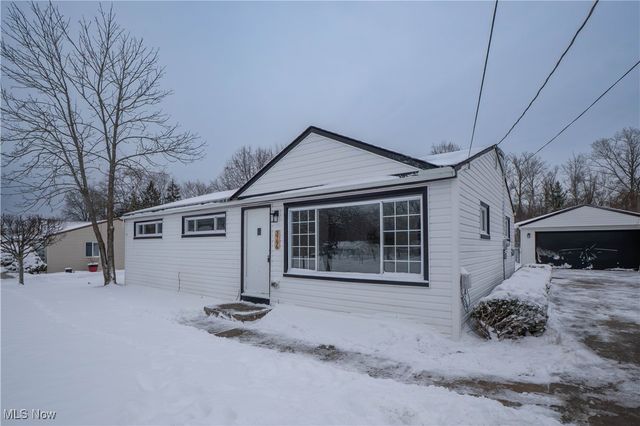 3796 Sanford Drive, Brunswick, OH 44212