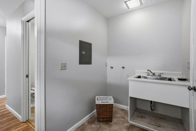 300 Winona Way, Aptos, CA 95003