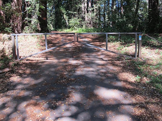 300 Winona Way, Aptos, CA 95003