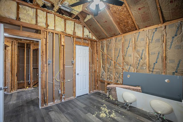 1411 Golf Club Drive, Lantana, TX 76226