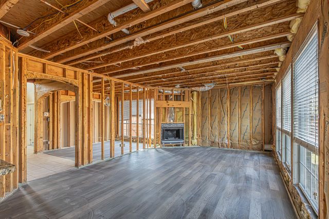 1411 Golf Club Drive, Lantana, TX 76226