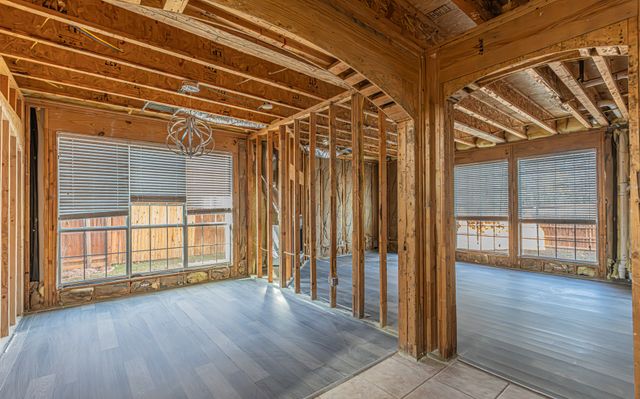 1411 Golf Club Drive, Lantana, TX 76226